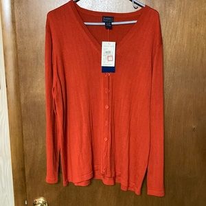 Rust color long sleeve sweater with tags